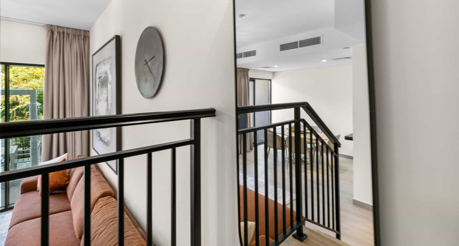 DAMAC Hills Villa for Rent Golf Course Community, photo 3