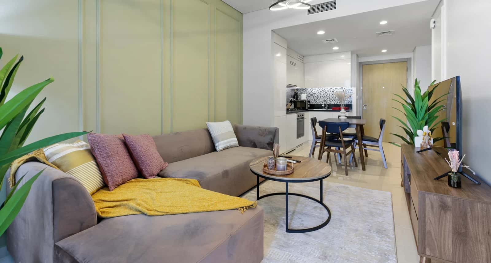 Damac Aykon 2BR Apartment in Business Bay