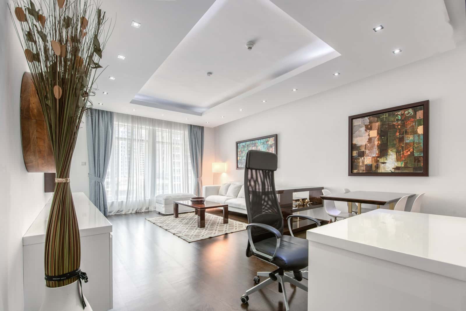 Downtown Dubai Holiday Home Burj Views Apartment