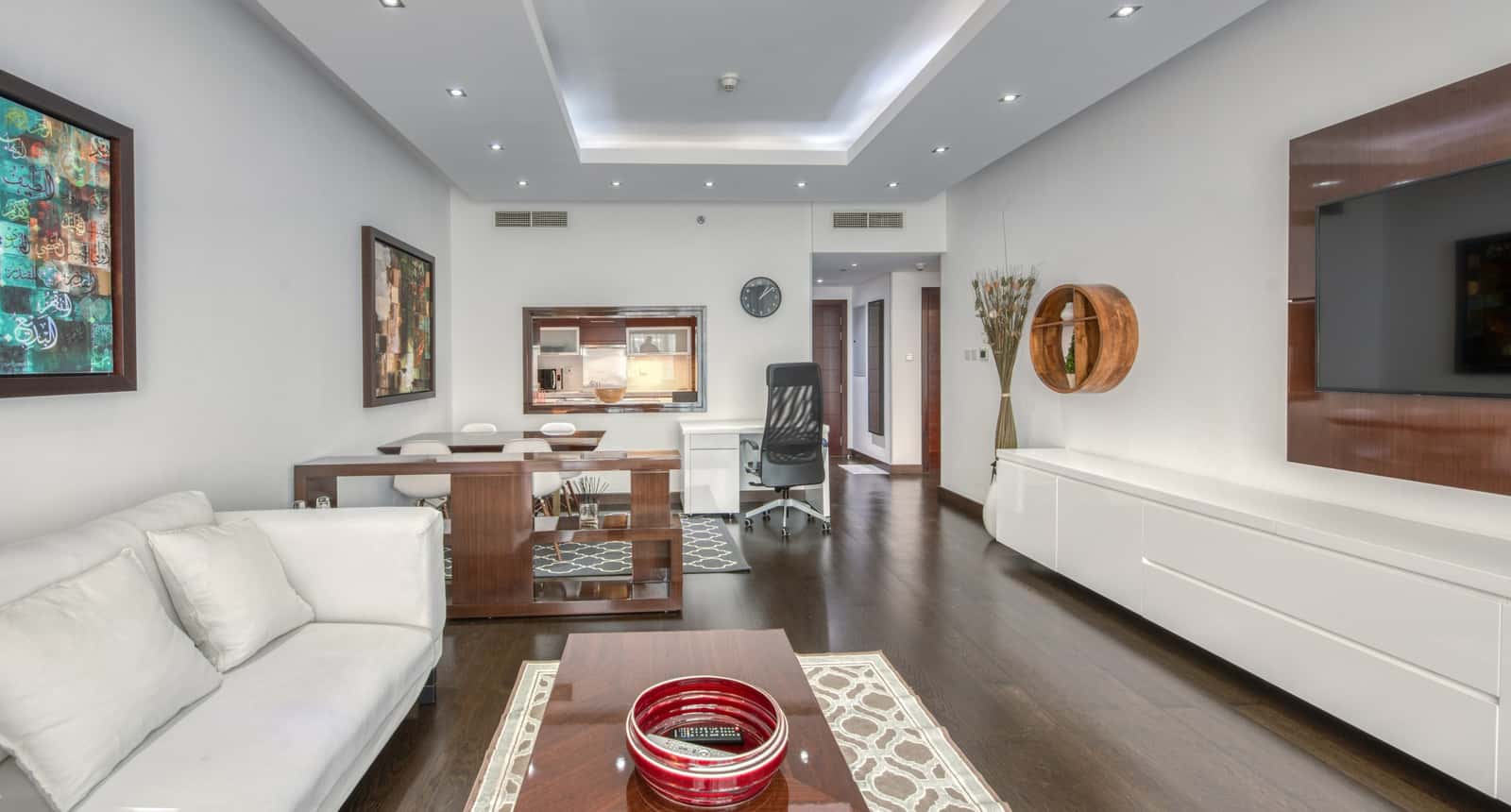 Downtown Dubai Holiday Home Burj Views Apartment, photo 2