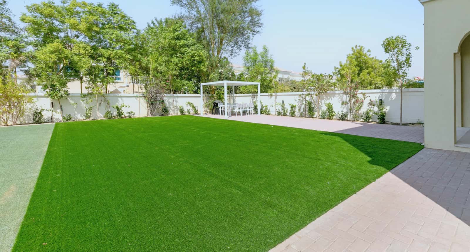 JVT Holiday Villas Dubai Private Garden, photo 2