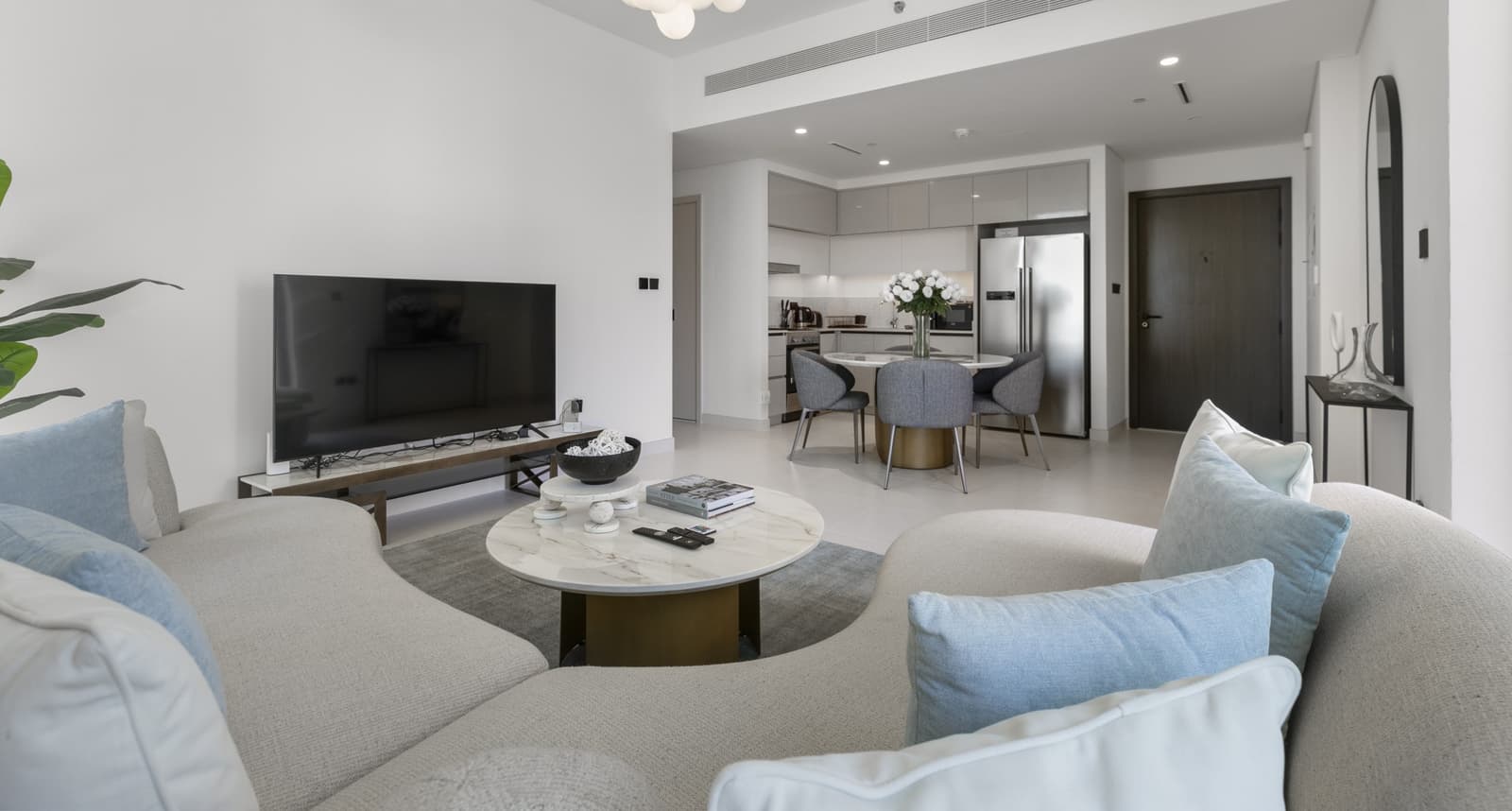 Marina Vista Two Bed Emaar Beach — photo 21