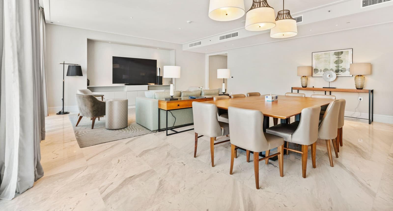 Vida Residence Downtown 4BR Apartment — photo 1