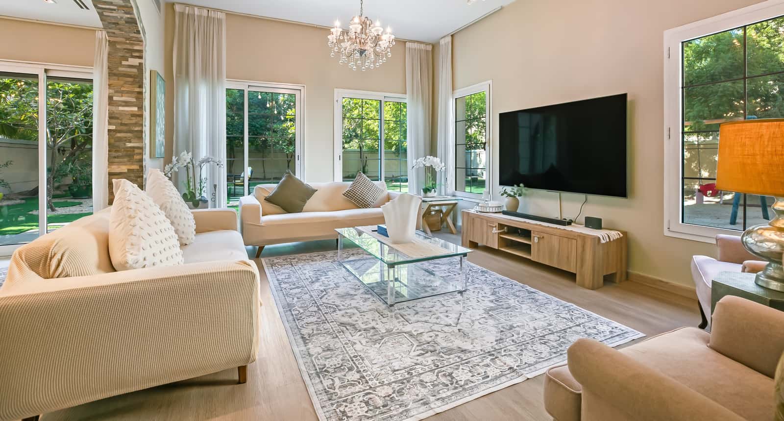 Spacious Villa for Rent JVT Dubai Short Term, photo 4