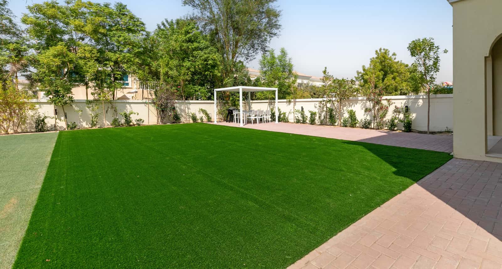 JVT Holiday Villas Dubai Private Garden, photo 3